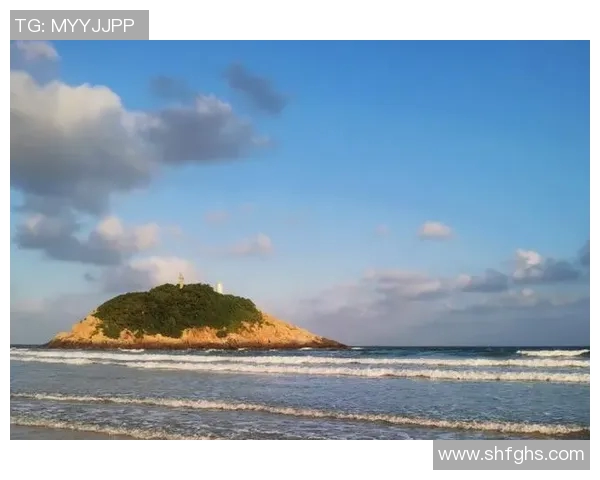 姚明畅游鼓浪屿感受海岛风情与文化魅力的奇妙之旅