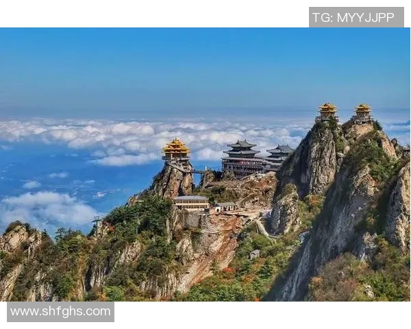 姚明的身高如同高山巍峨令人仰望的巨人般震撼人心的壮丽景象