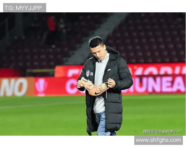 今年即将退役的足球明星盘点与他们的辉煌职业生涯回顾