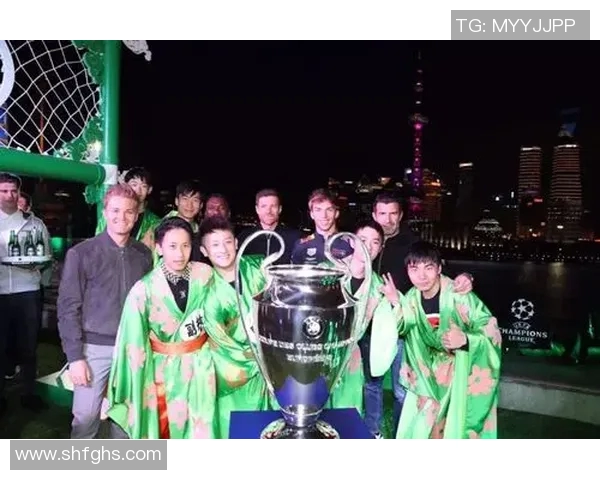 足球明星齐聚一堂展现风采的多人群头像创意设计分享 足球明星齐聚一堂展现风采的多人群头像创意设计分享