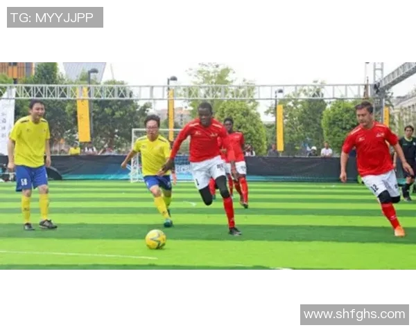 扁平足也能成就足球明星的辉煌人生与运动梦想